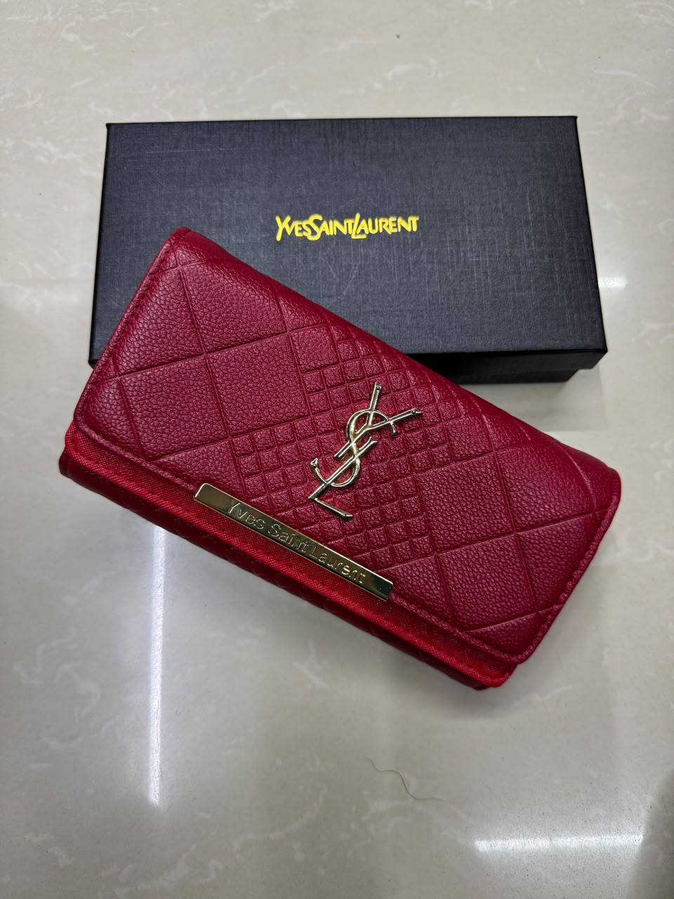MK
YSL-Long wallet 

With box 
40 dhs🇦🇪🇦🇪🇦🇪

Zain50
♥️♥️♥️