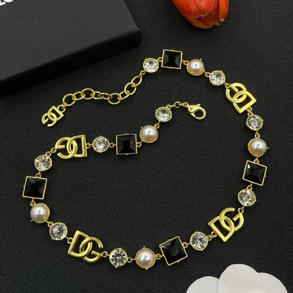 D&G set* 💐
Necklace 
Earrings 
Bracelet 
Master Quality ☘️

*170* AED normal box 📦

Zain48
♥️♥️♥️