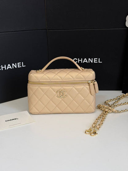Chanel
Master🌺
240 dhs✅

Zain134
♥️♥️♥️