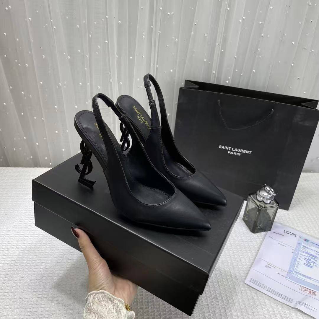 NEW CAME
YSL 
GOOD QUALITY
130 dhs✅
Size 36-41

Zain40
♥️♥️♥️
