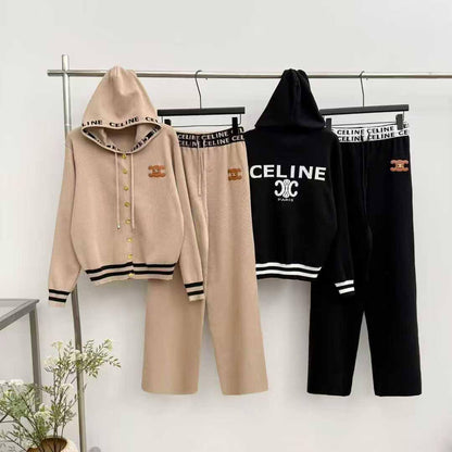 New in

110 dhs

Free size

Zain140
♥️♥️♥️