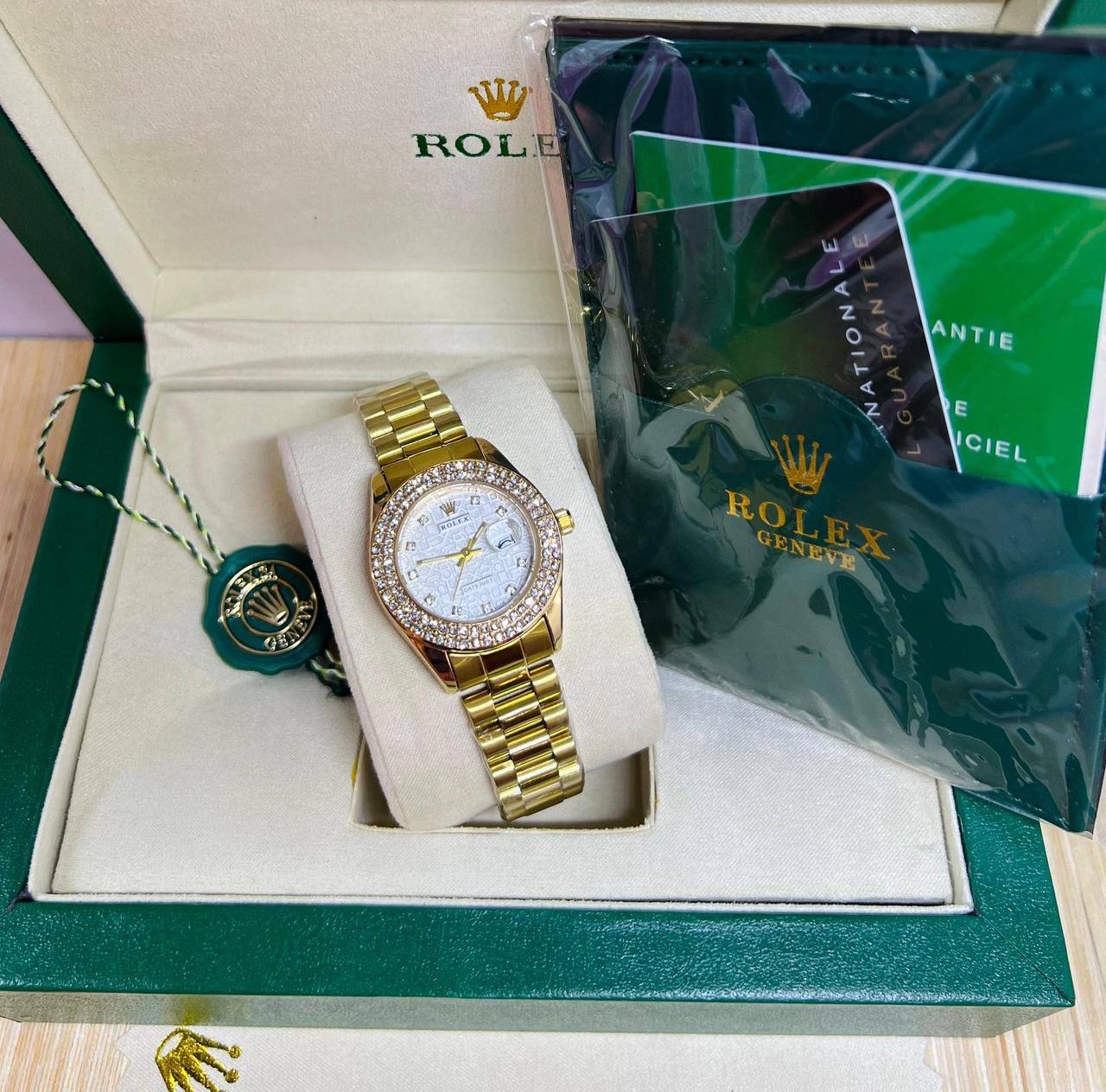Rolex
65 dhs✅
Now Price
🌺

Zain45
♥️♥️♥️