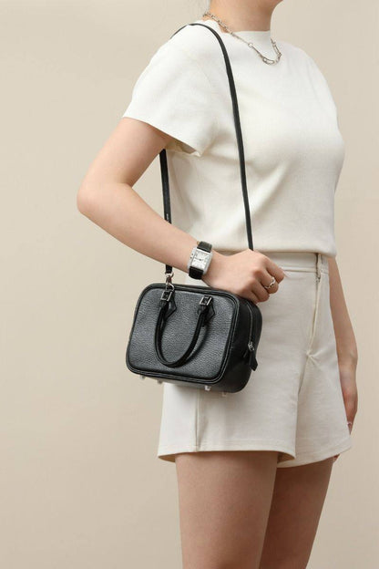 Hermes birkin 25cm💕master quality😍

with box❤️
🎁🎁🎁

500 dhs🪙🖤🇦🇪

Zain52
♥️♥️♥️