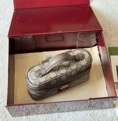 GUCCI 
COPY ONE 
170 dhs✅

Zain295
♥️♥️♥️