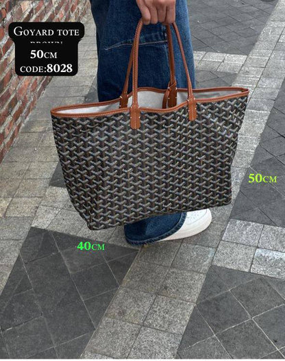 Goyard sᴀɪɴᴛ ʟᴏᴜɪs ᴛᴏᴛᴇ ʙᴀɢ
ʟᴇᴀᴛʜᴇʀ ᴍᴀᴛᴇʀɪᴀʟ 
sɪᴢᴇ:𝟓0ᴄᴍ
95 dhs✅

Zain56
♥️♥️♥️