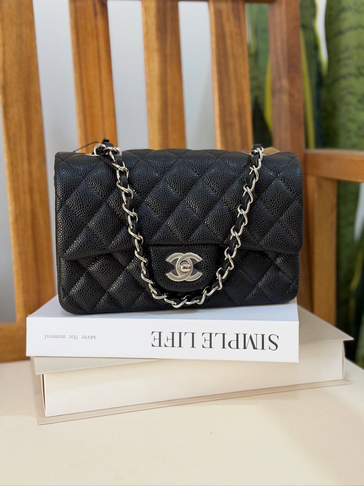 CHANEL 
Super Master Quality 
Original Packing
Size 20CM

For Price 👇 WhatsApp✅
0568585901 
0507557372
0552275751 Owner Zain 👌


Zain321
♥️♥️♥️