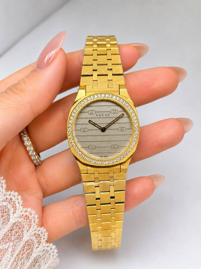 Gucci watch for ladies with stone good quality
240 dhs💓

Zain59
♥️♥️♥️