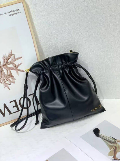 CELINE 
90 dhs🇦🇪🇦🇪

Zain235
♥️♥️♥️
