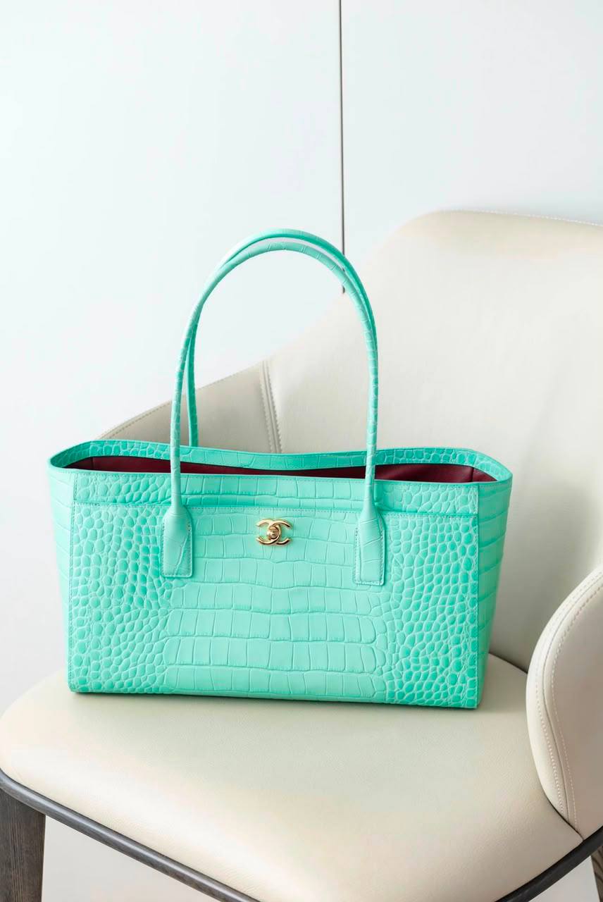 Chanel

270 dhs
37 cm

Zain134
♥️♥️♥️