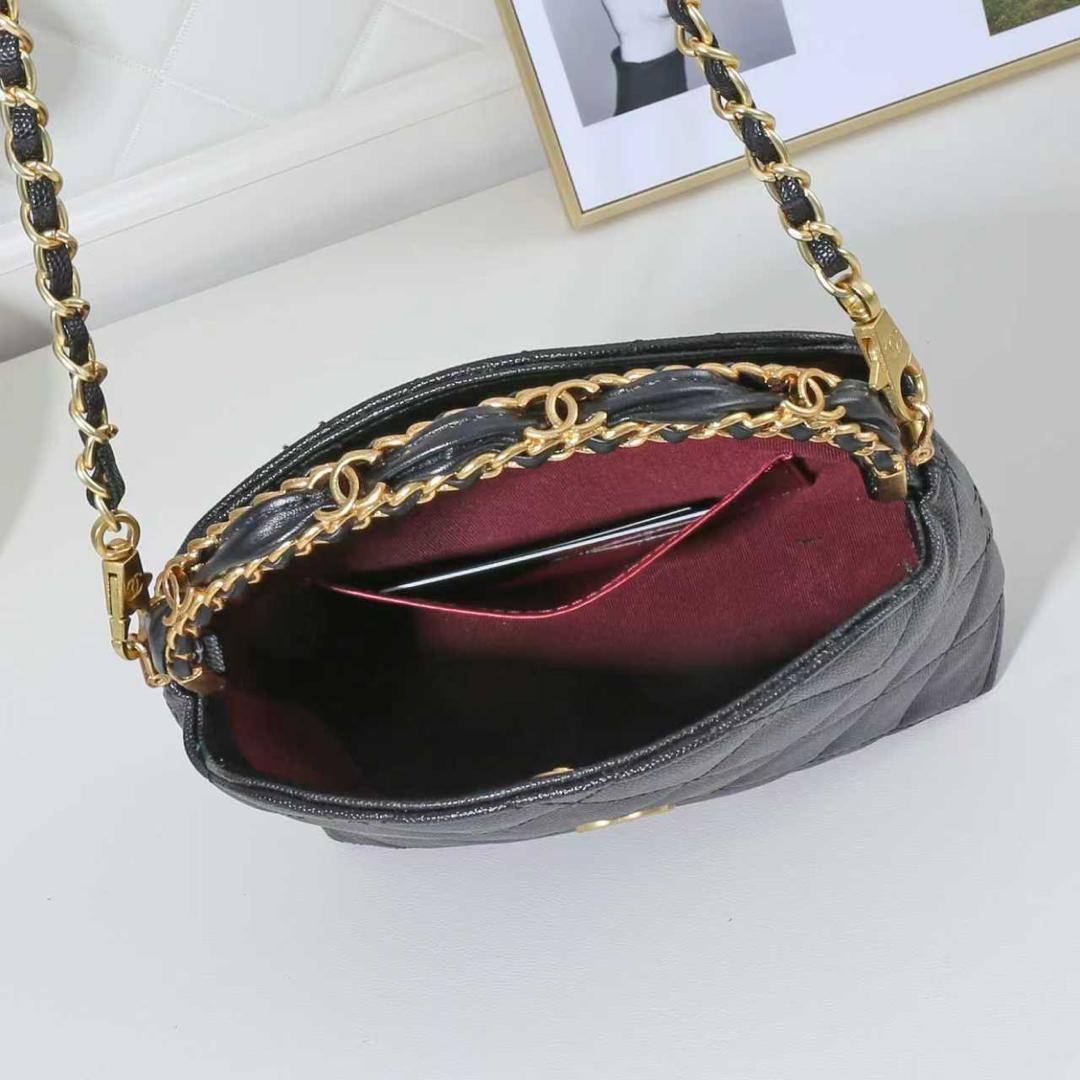 Chanel

100 dhs🇦🇪🇦🇪

Zain26
♥️♥️♥️