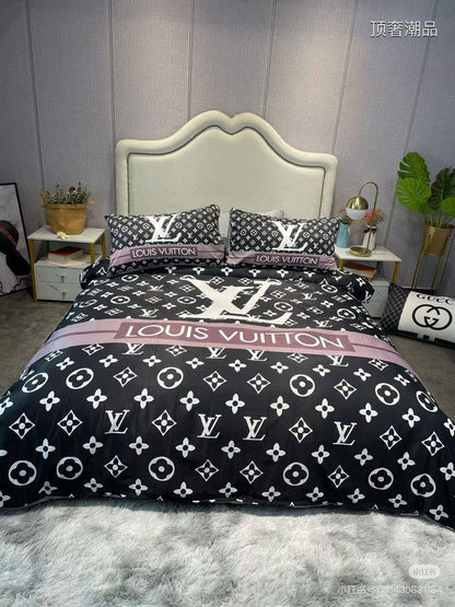 Bed cover 
4 in 1
200*230 cm
140 dhs🪙🌨️

Zain17
♥️♥️♥️