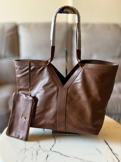 Available Again✨✨✨
YSL
32cm
350 dhs🪙💕
Top quality

Zain167
♥️♥️♥️