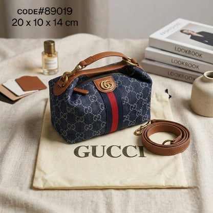 Gucci ᴠᴀɴɪᴛʏ ᴍɪɴɪ ʙᴀɢ
ᴄʟᴏᴛʜ GG sᴜᴘʀᴇᴍᴇ
ᴀᴅᴊᴜsᴛᴀʙʟᴇ ʙᴇʟᴛ sᴛʀᴀᴘ
ɢᴏʟᴅ ʜᴀʀᴅᴡᴀʀᴇ
sɪᴢᴇ : 20 cm
ᴡɪᴛʜᴏᴜᴛ BOX

70 dhs✅

Zain31
♥️♥️♥️