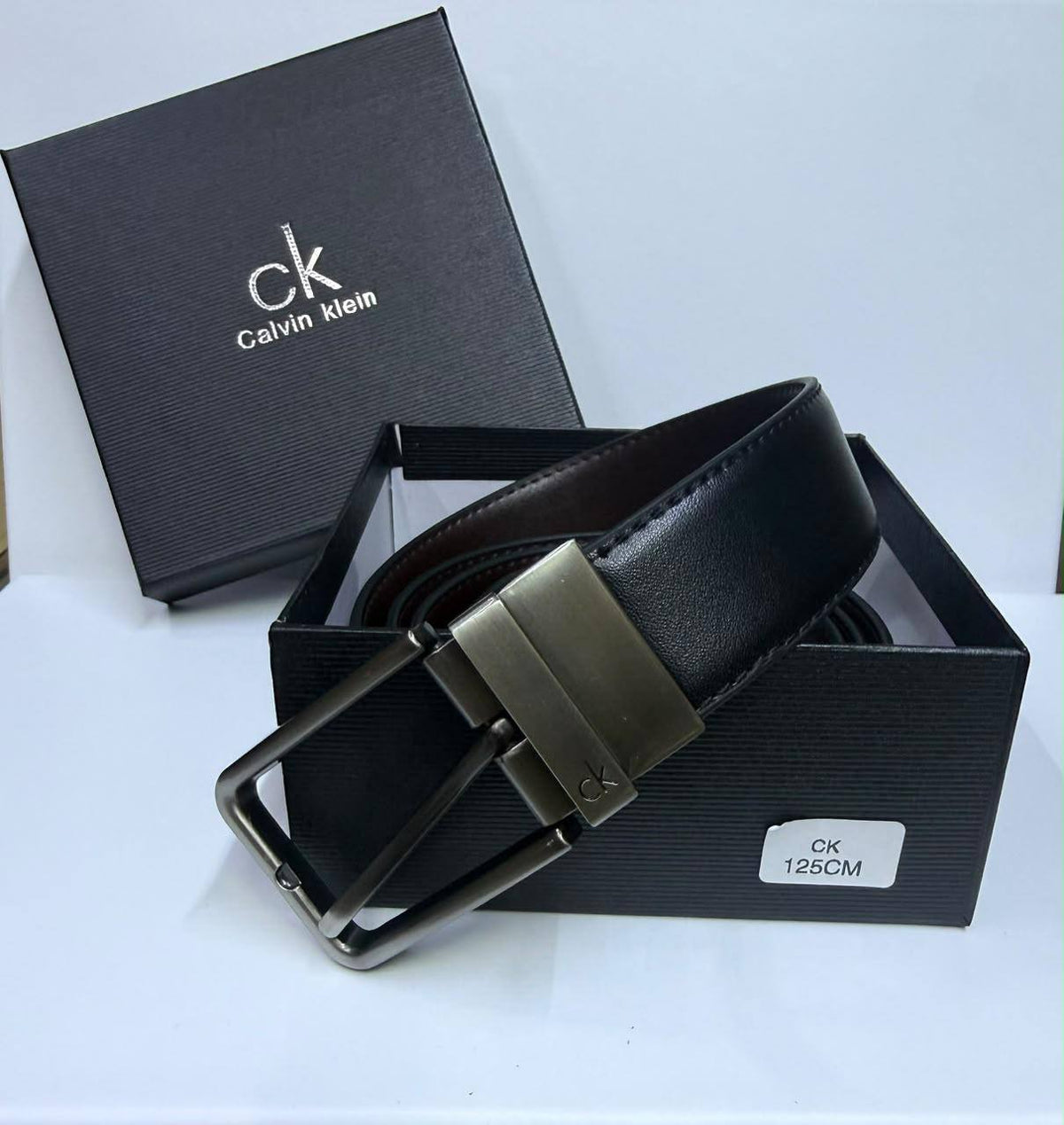Pure leather belt 25 aed
2 face 

Big size available 

40 dhs🇦🇪🇦🇪
Withbox

Zain93
♥️♥️♥️