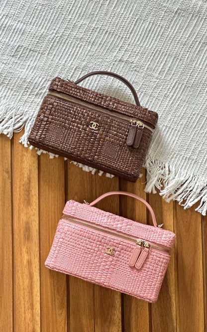 Chanel 
*Vanity💕*
Super Master 
For Price 👇 WhatsApp✅
0568585901 
0507557372
0552275751 Owner Zain 👌

Zain317
♥️♥️♥️