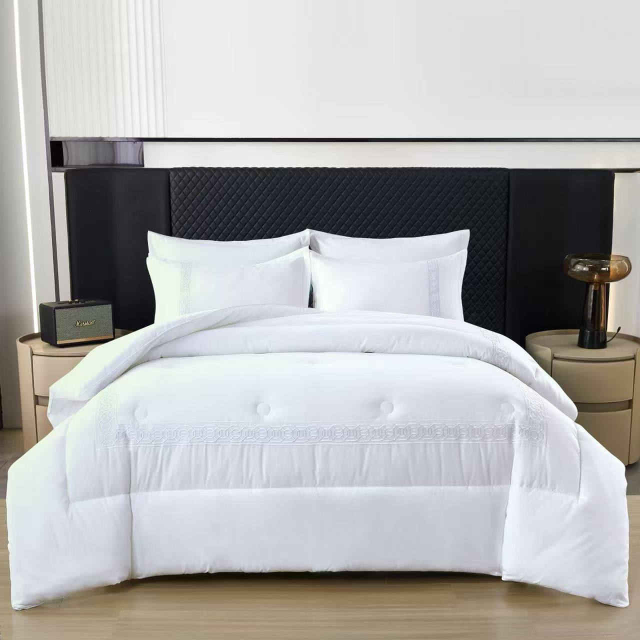 New collection ✅✅✅✅
Embroidered 🪡🪡🪡
100 % cotton 
Comfort set 
King size comfort 6pcs set 
170 dhs💓

Zain99
 ♥️♥️♥️