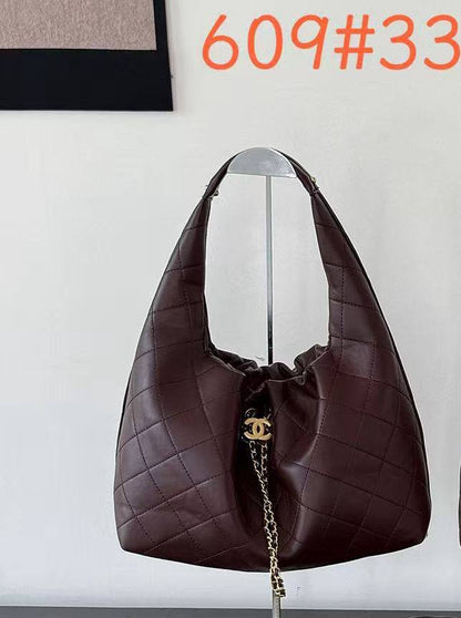 Chanel 
110 dhs❣️

Zain143
♥️♥️♥️