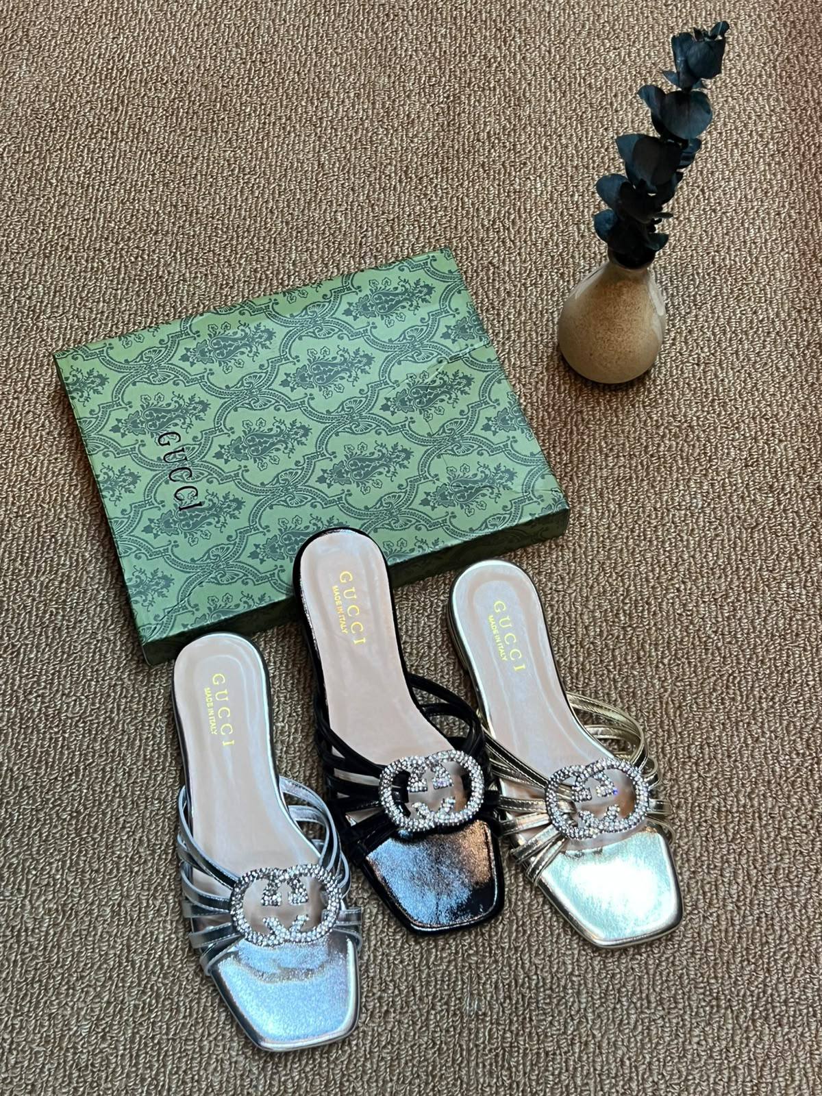 Restock

gucci ladies

36 to 41
90 dhs🇦🇪🇦🇪

Zain236
♥️♥️♥️