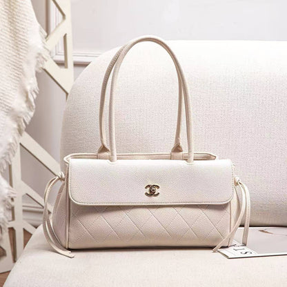 Chanel
130 dhs🇦🇪🇦🇪
36 cm

Zain219
♥️♥️♥️