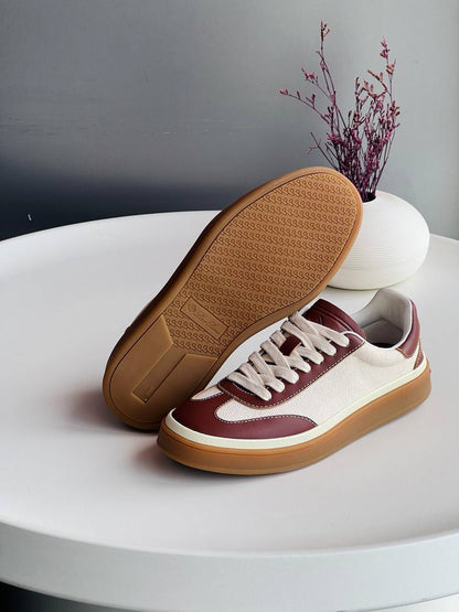 LORO PIANA🐎 LV
Size 36_41
Super high quality* 
450 dhs✅

Zain176
♥️♥️♥️