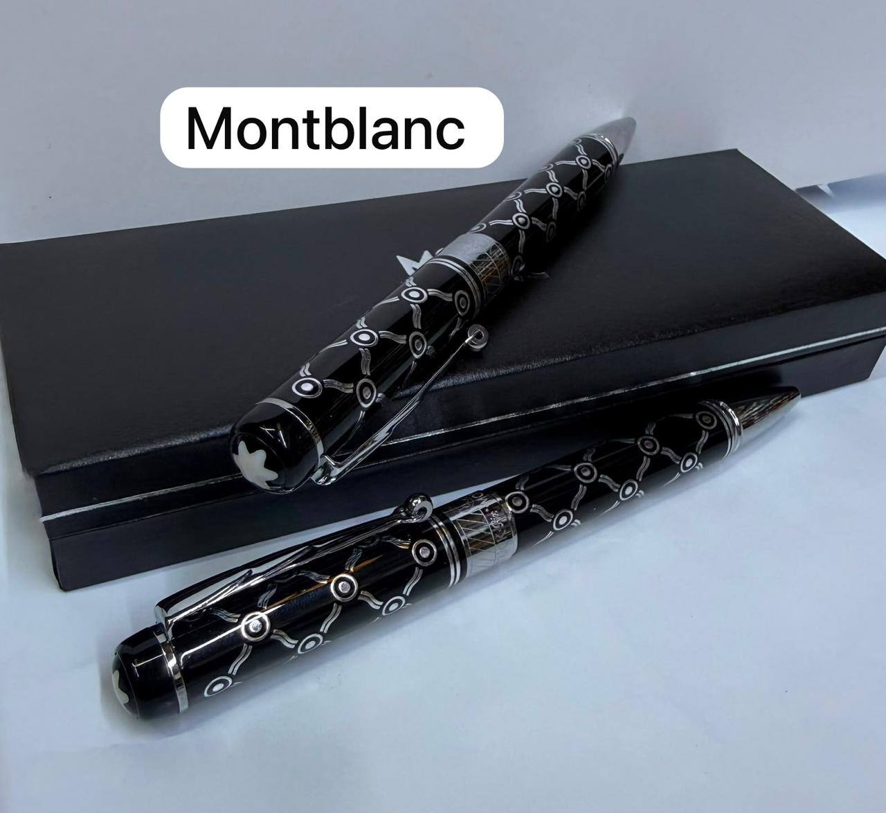 Pen
35 dhs💛 
No Box

Zain93
♥️♥️♥️