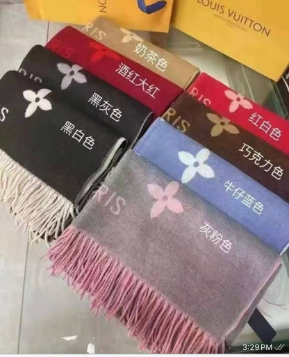 Winter scarf 
45 dhs🪙🌨️

Zain93
♥️♥️♥️