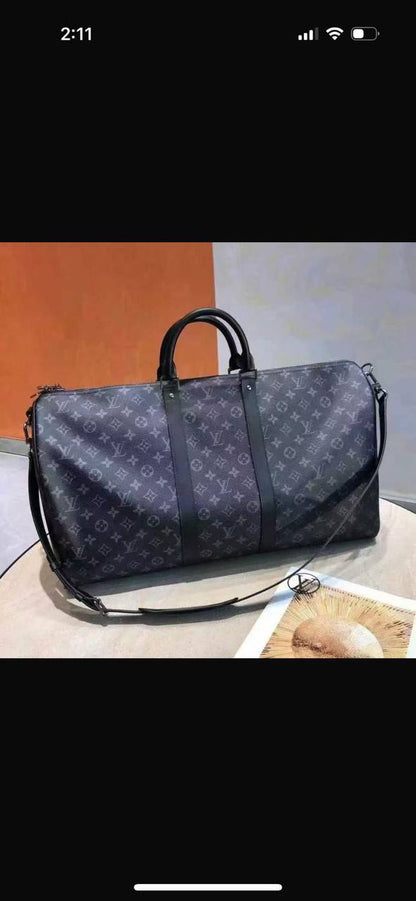 LV Master
Travel Bag
350 dhs🪙🌨️
#45cm🩷💁‍♂️

Zain228
♥️♥️♥️