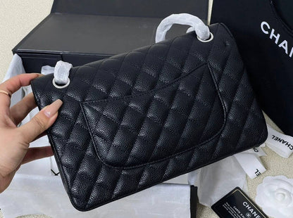 CHANEL 
COPY ONE 
WITH DOUBLE BOX 
260 dhs✅
leather 

Zain295
♥️♥️♥️