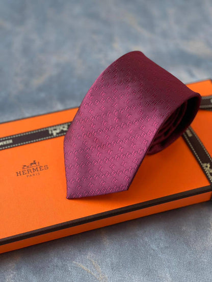 *Tie*
*Master quality*
180 dhs🪙💕

Zain179
♥️♥️♥️