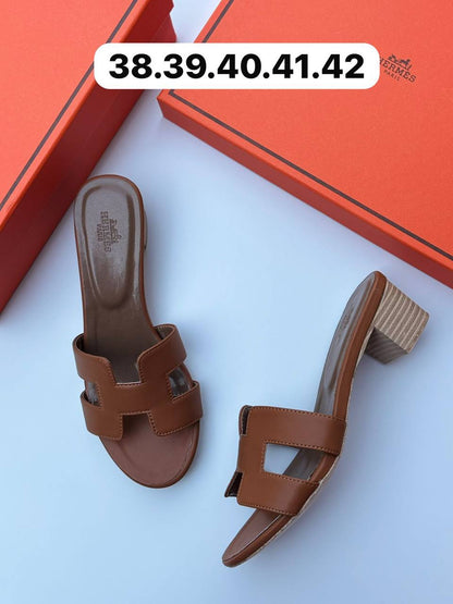 Hermes sandal
120 dhs🇦🇪

Zain55
♥️♥️♥️