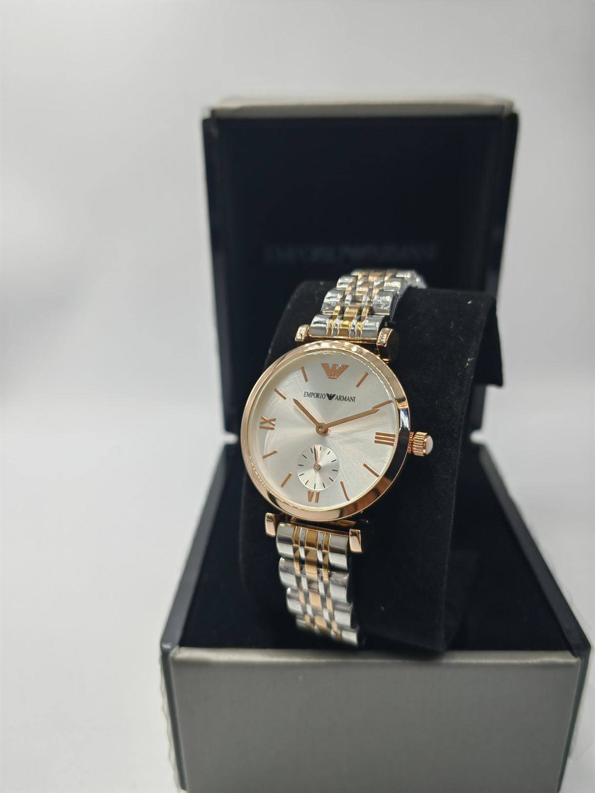Armani ladies 
60 dhs🇦🇪🇦🇪

Zain08
♥️♥️♥️
