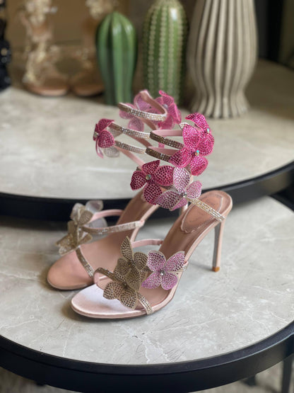 RENE CAOVILLA ✔️
SUPER MASTER QUALITY ✅
Size : 36 TO 41 🐾
650 dhs🗽

Zain113
♥️♥️♥️