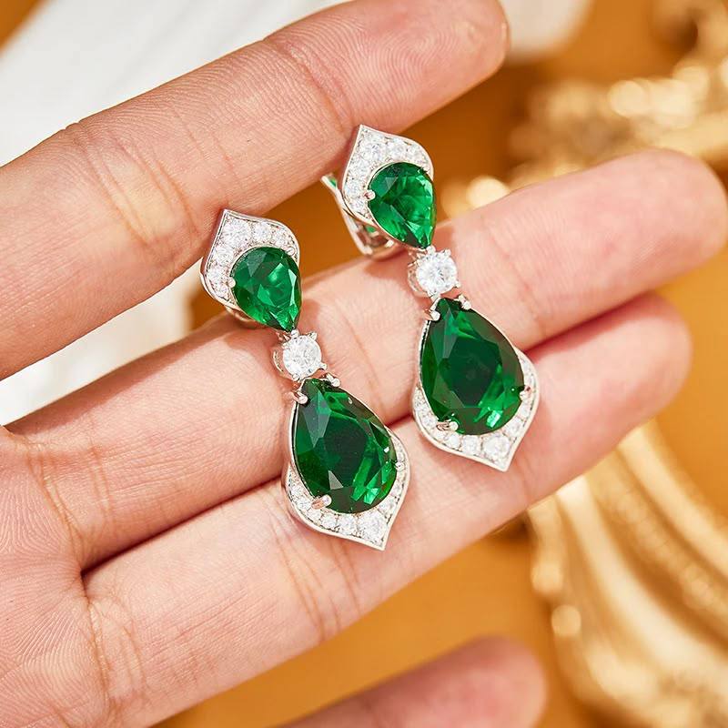 BVlGARI
 Collection  available 😍
Quality: Super Master 
* ⁠Necklace 
* ⁠Earrings
For Price 👇 WhatsApp✅
0568585901 
0507557372
0552275751 Owner Zain 👌

Zain268
♥️♥️♥️