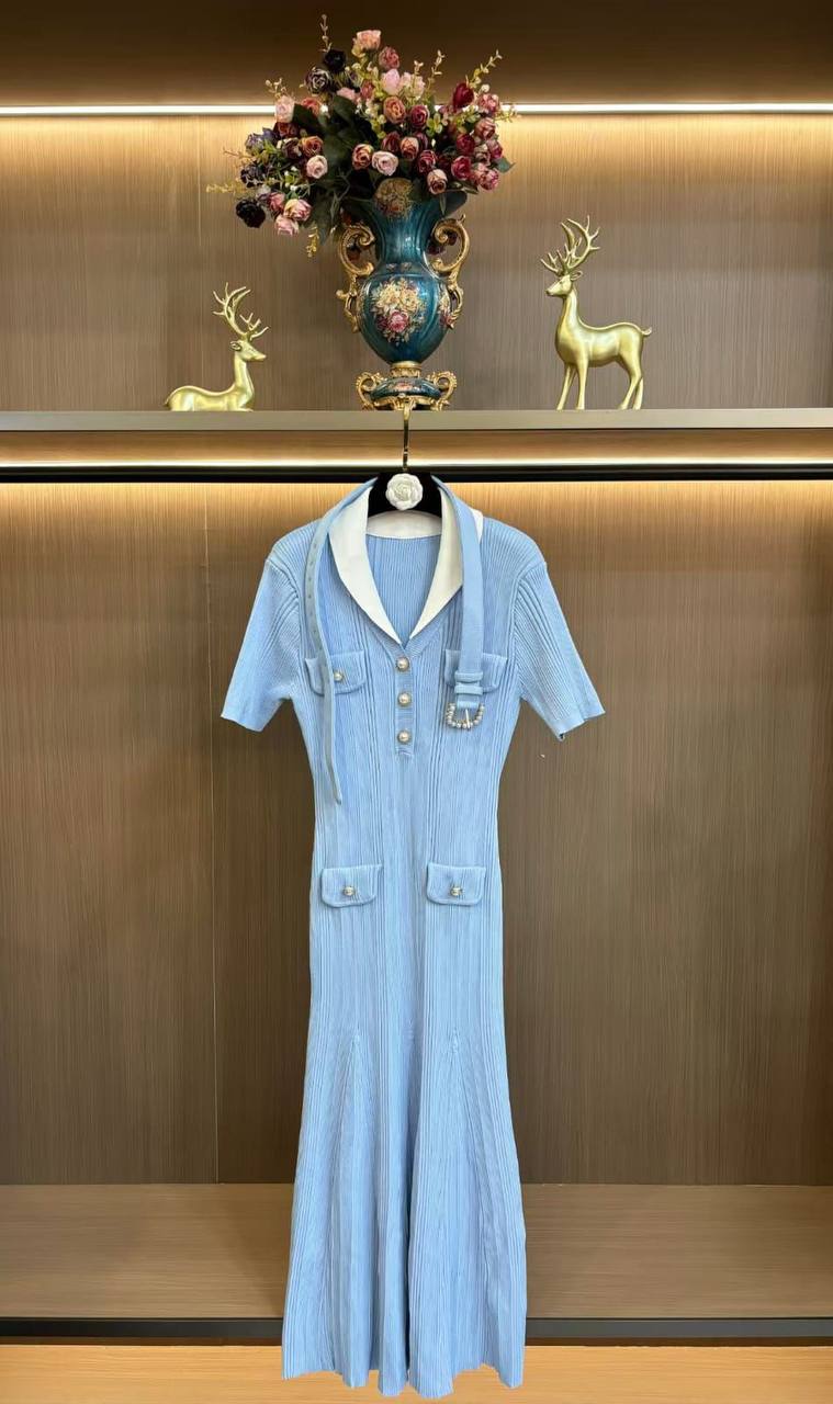 *New collections*                                                
SELF PORTRIT
*Super Master quality*
*Sizes: S M L XL* 
510 dhs✅

Zain308
♥️♥️♥️