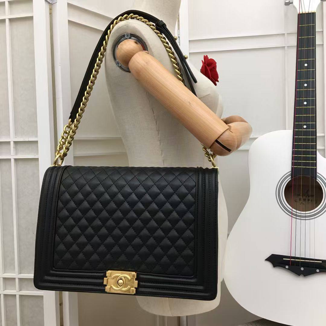 Chanel
Master
380 dhs✅
30cm🤩

Zain228
♥️♥️♥️