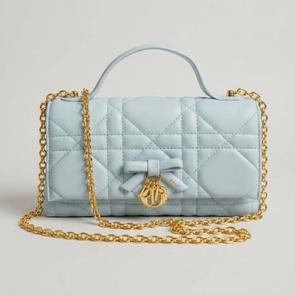 Dior
High quality 
With box 
120 dhs🇦🇪🇦🇪

Zain50
♥️♥️♥️