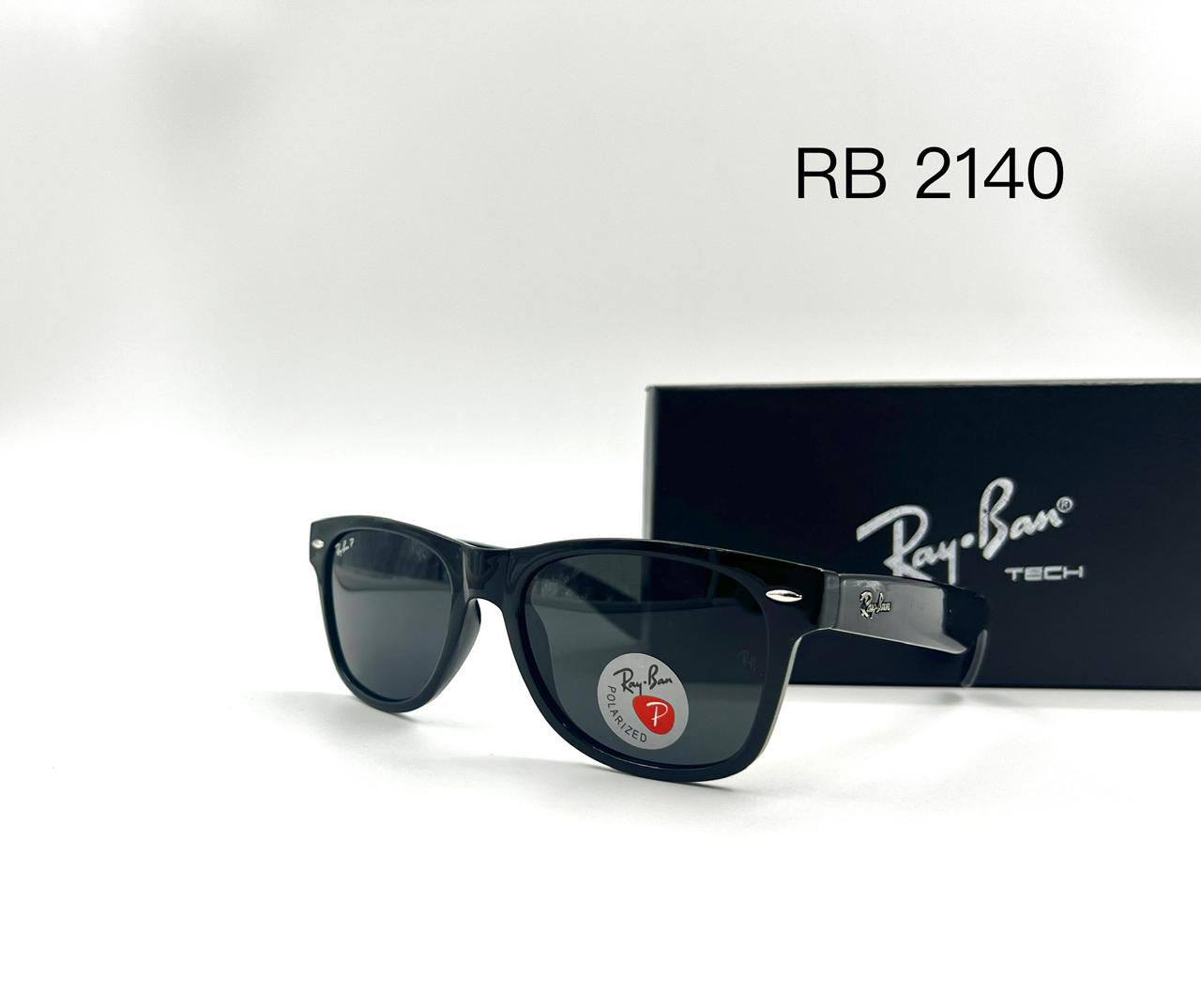 RayBan 
Sunglasses 🕶️ 
Good Quality 💯 
Master box 🗃️ 
50 dhs❣️

Zain273
♥️♥️♥️