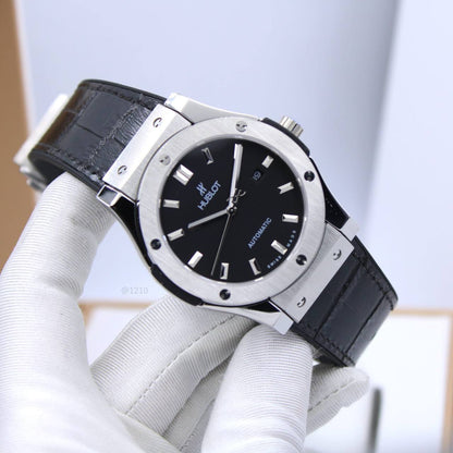 HUBLOT MEN AUTO
210 dhs💓

Zain304
♥️♥️♥️