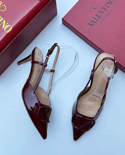 Valentino 
120 dhs🇦🇪
Size 36-42

Zain55

اطلبوه من الوتس المثبت في الأعلى👆🏻👆🏻

تواصلو معنا 👈🏻 Zain 
For order WhatsApp pinned 👆🏻

♥️♥️♥️