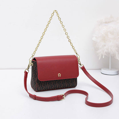 Aigner

95 dhs🗽

with box
🎁🎁🎁

23*8*15

Zain07
♥️♥️♥️