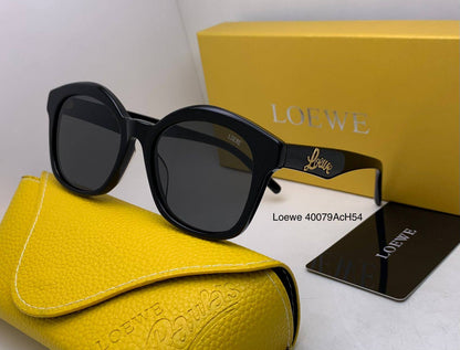 Loewe
Master quality 
ladies sunglasses 
180 dhs❤️

Zain126
♥️♥️♥️