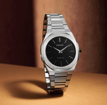 D1 Milano watch for men 
good quality 
260 dhs❣️

Zain59
♥️♥️♥️