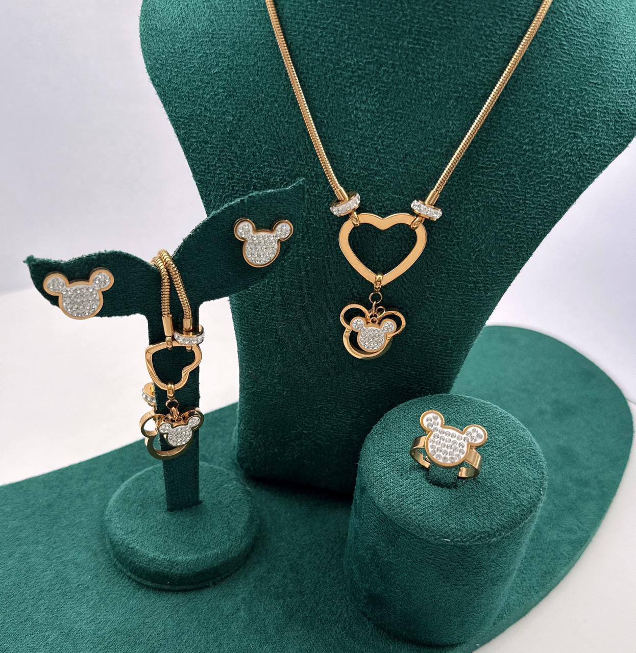 Full Set
45 dhs🪙🌨️

Zain37
♥️♥️♥️