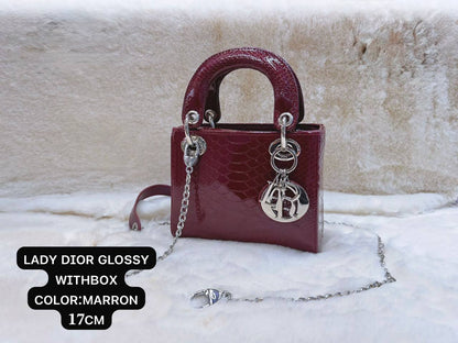 Chanel ᴘᴀʀᴛʏ ʙᴀɢ 
ɢᴏʟᴅᴛᴏɴᴇ/ʟᴏɴɢ ᴄʜᴀɪɴ
ᴡɪᴛʜʙᴏx🎁🎁🎁

ʟᴀᴍʙsᴋɪɴ ᴍᴀᴛᴇʀɪᴀʟ
sɪᴢᴇ:𝟐𝟓ᴄᴍ
100 dhs💓

Zain56
♥️♥️♥️