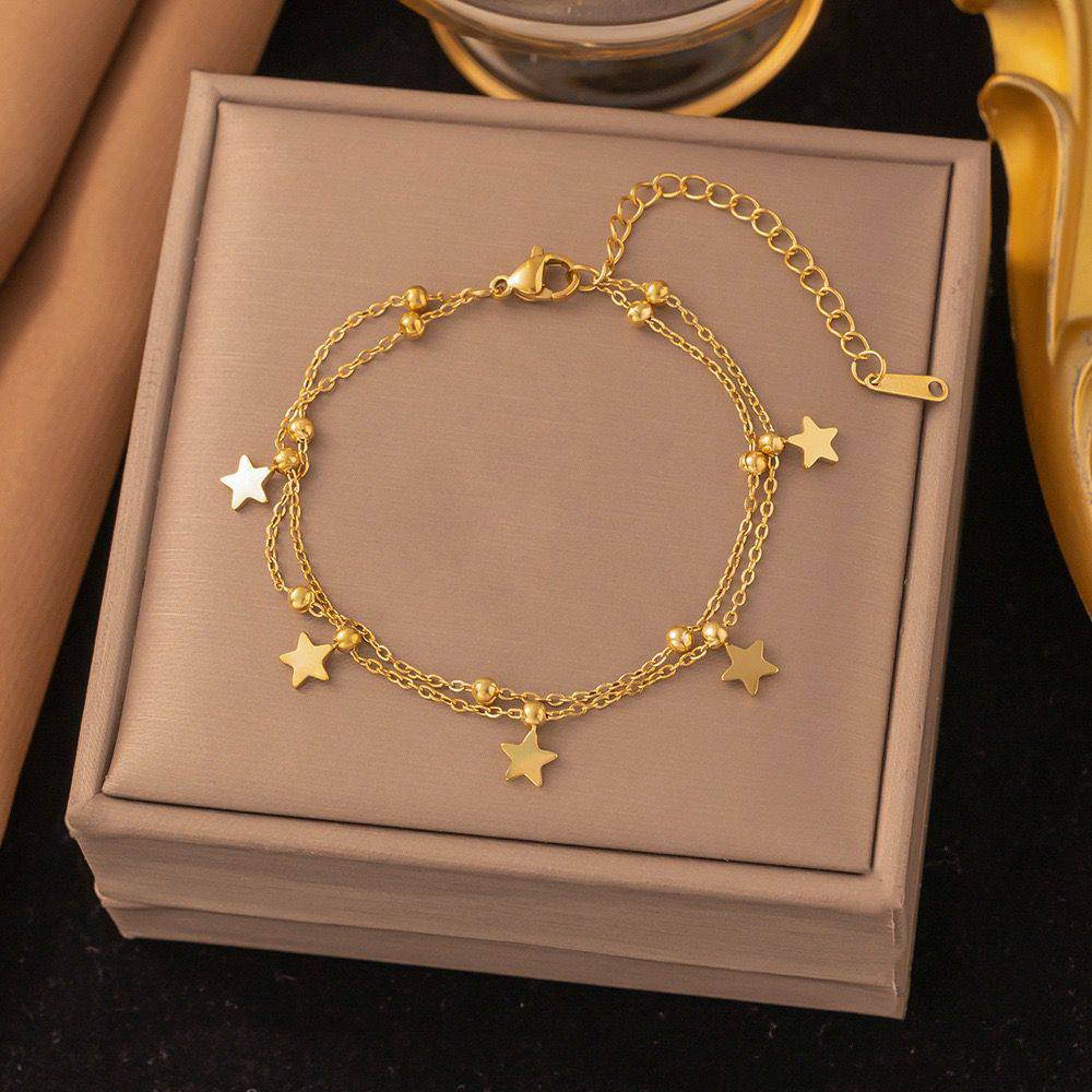 New arrival anklets stainless steel with 18k gold plated. 
Non tarnish 
20 dhs🪙💚

Zain243
♥️♥️♥️
