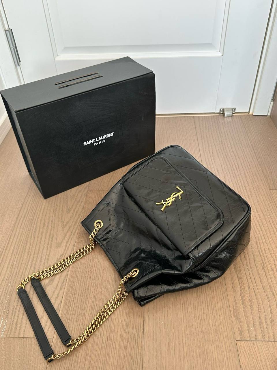 YSL 
Master
360 dhs🪙🌨️
#with box❤️❤️💁‍♂️

Zain228
♥️♥️♥️
