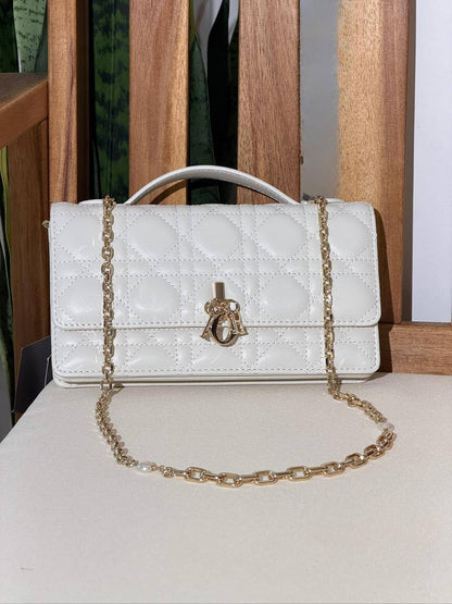 Bags
Super Master Quality ⚡️
Original Packing 🎁
Size 20&25 CM📏
For Price 👇 WhatsApp✅
0568585901 
0507557372
0552275751 Owner Zain 👌

Zain321
♥️♥️♥️