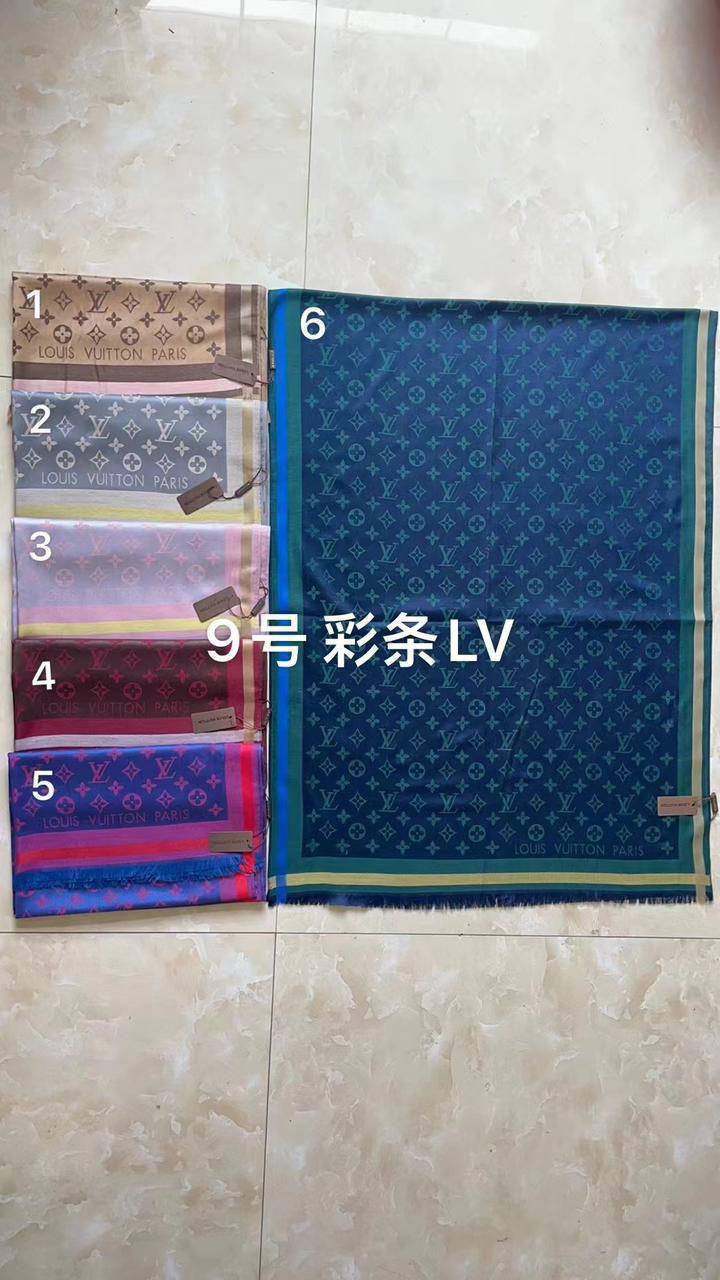 Cotton scarf 
45 dhs🪙🌨️

Zain93
♥️♥️♥️