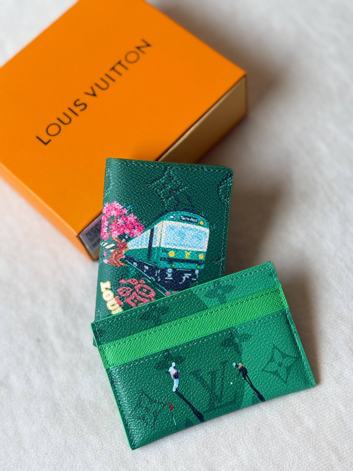 Hermes

Super Master
320 dhs🇦🇪🇦🇪

Card holder
280 dhs🇦🇪🇦🇪

Zain275
♥️♥️♥️