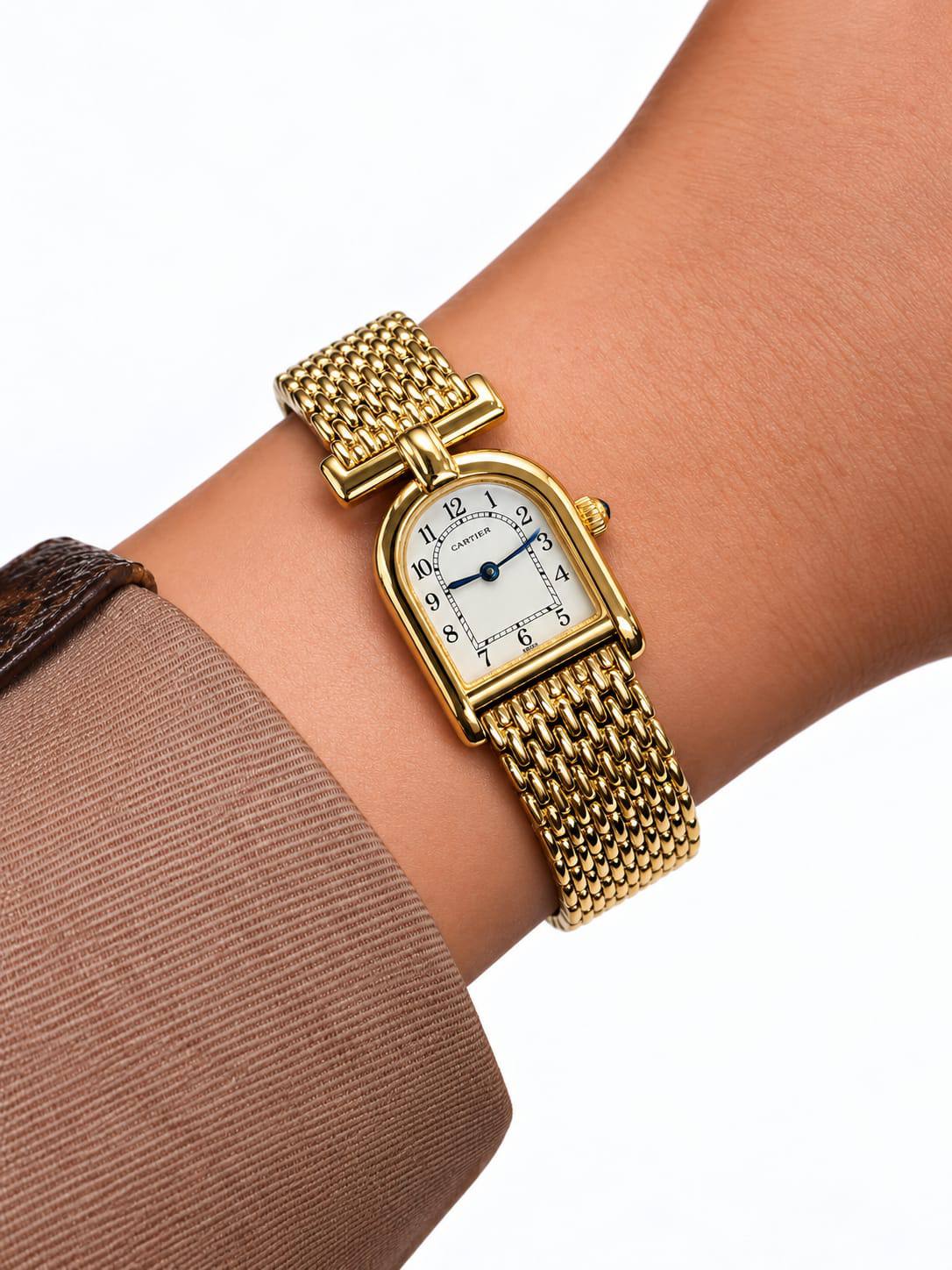 Cartier 

watch for ladies 

good quality 

280 dhs🇦🇪🇦🇪
 (size 23mm)

Zain59
♥️♥️♥️